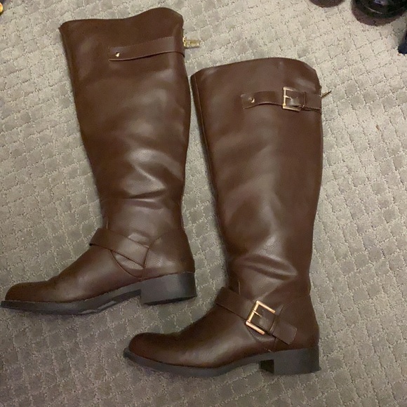 Forever 21 tall faux leather riding boots - Picture 2 of 8